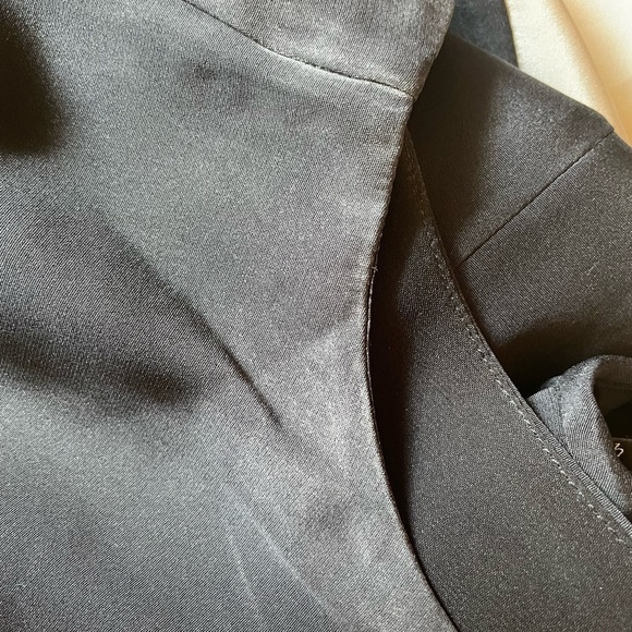 Theory Charlaine halter dress size 2 - Picture 9 of 9